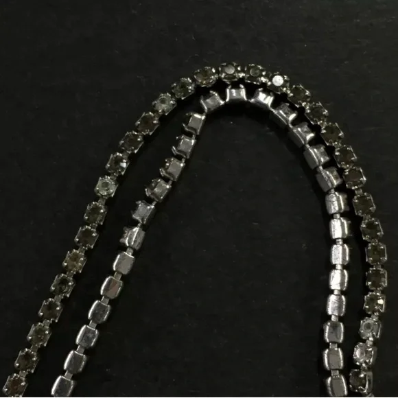 Authentic Christian Dior Logo Plate Rhinestone Silver Tone Pendant Necklace - Picture 4 of 16